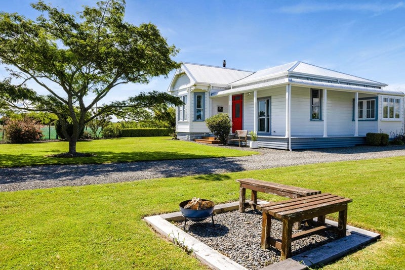 16 Weld Street, Normanby, Hawera - Carousel 1