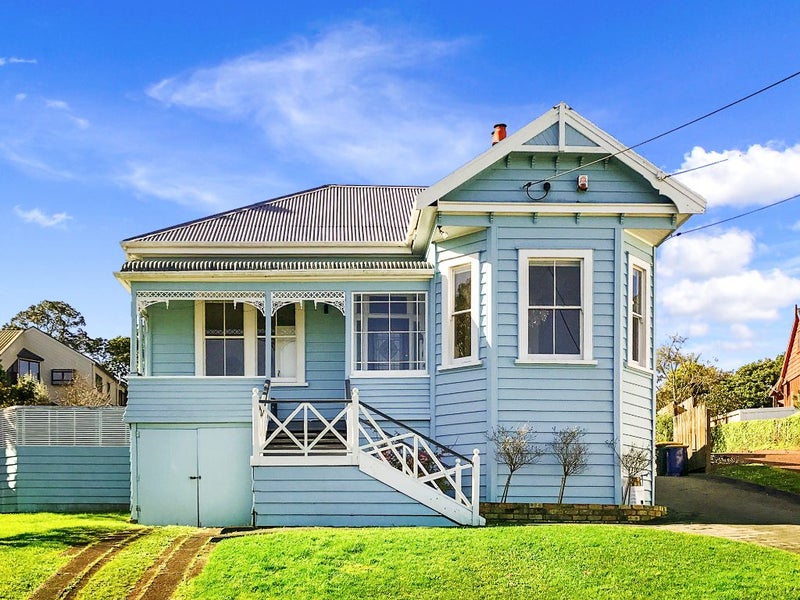 67 Palmerston Road, Birkenhead, Auckland - Carousel 1