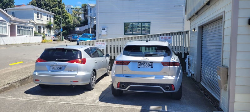 7 Douglas Street, Mount Cook, Wellington - Carousel 2