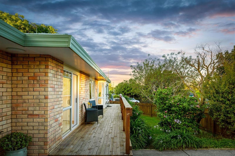 34 Taioma Crescent, Te Atatu Peninsula, Auckland - Carousel 2