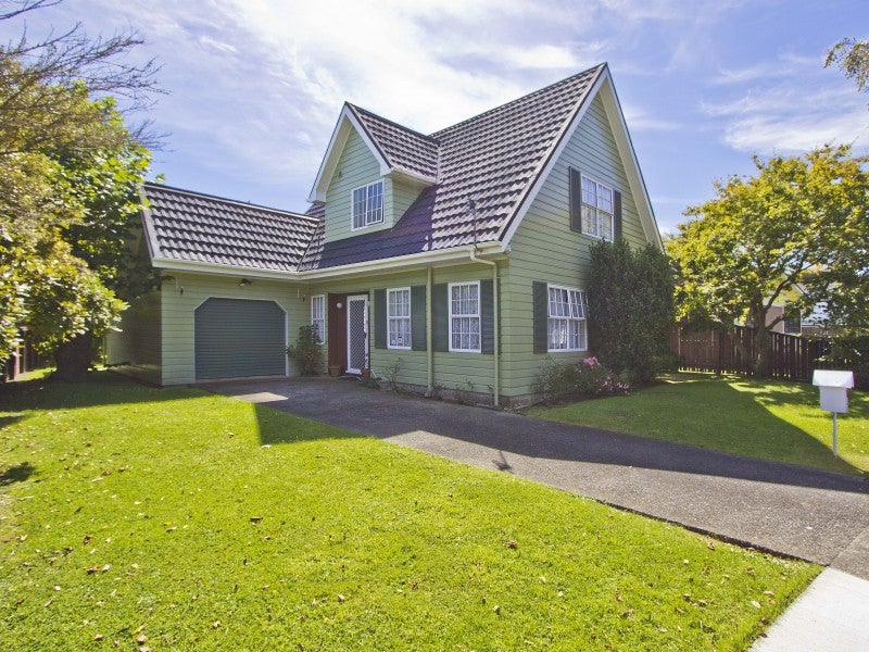 7 Hamerton Street, Naenae, Lower Hutt - Carousel 1