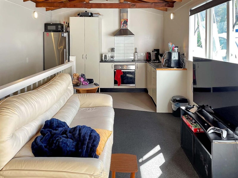 289 The Terrace, Te Aro, Wellington - Carousel 1