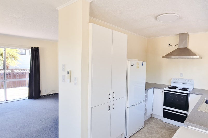 66 Dominica Crescent, Grenada Village, Wellington - Carousel 2