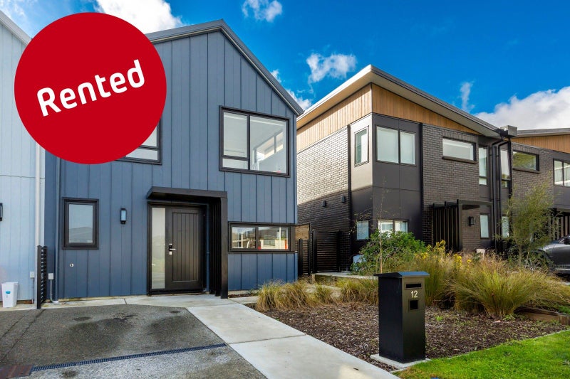 12 Dahl Drive, Wallaceville, Upper Hutt - Carousel 1
