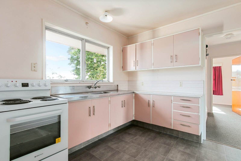 79 New Windsor Road, New Windsor, Auckland - Carousel 1