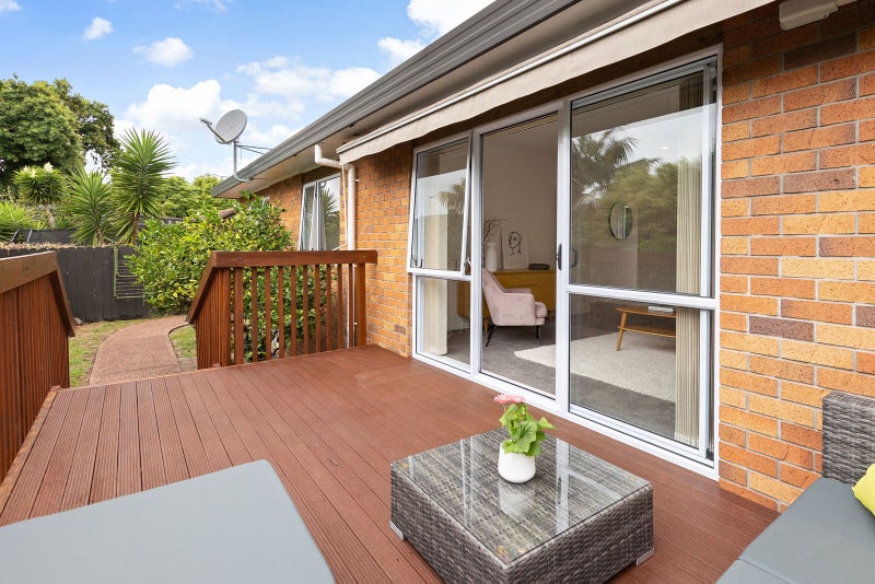 11A Admiral Beatty Avenue, Mount Roskill, Auckland - Carousel 2
