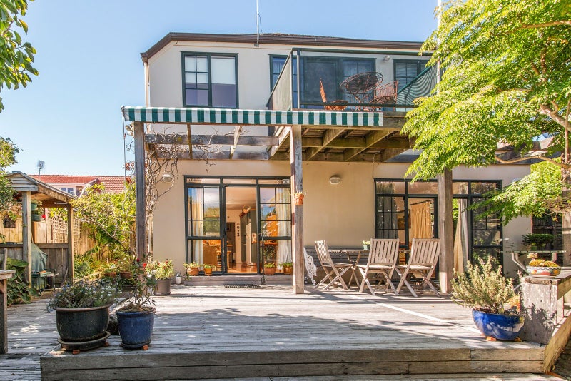 17A Tuhimata Street, St Heliers, Auckland - Carousel 1