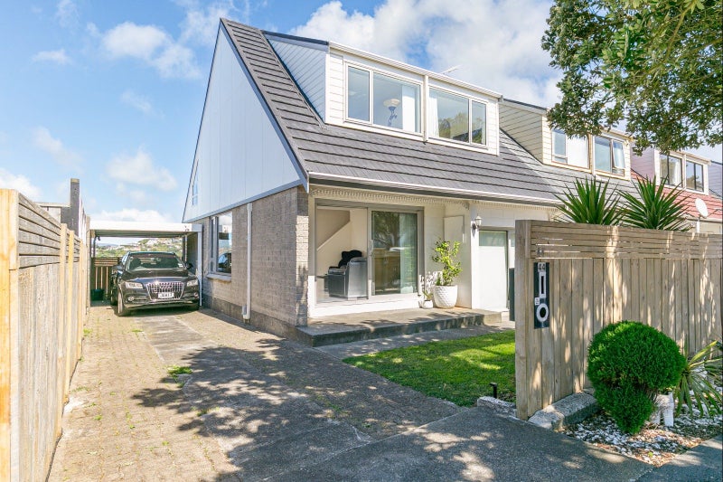 44 Akaroa Drive, Maupuia, Wellington - Carousel 1