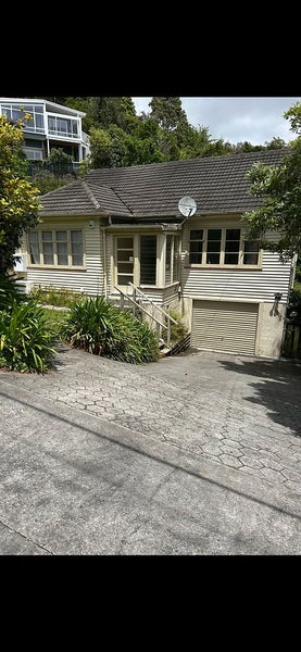 16 Woodvale Grove, Fairfield, Lower Hutt - Carousel 1