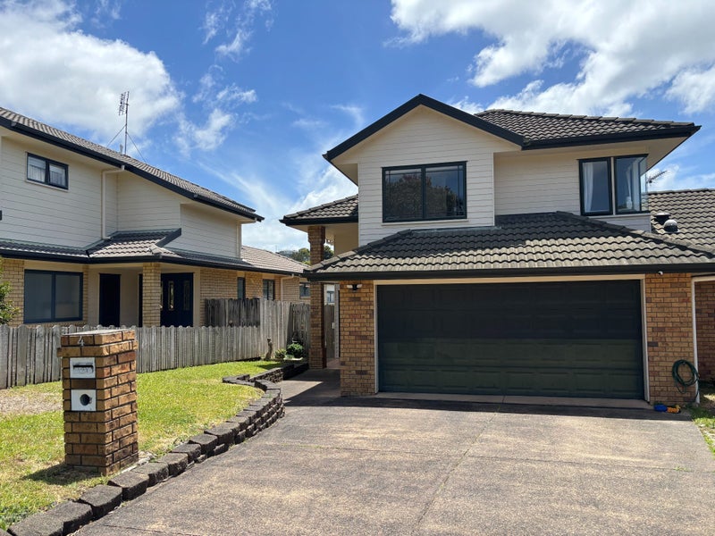 4 Lincoln Close, Northcross, Auckland - Carousel 1