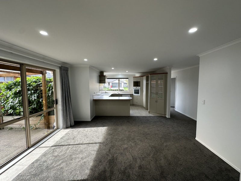 30 Mickelson Avenue, Rototuna, Hamilton - Carousel 2