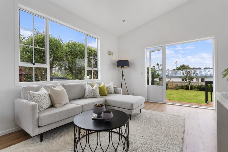 64 Beach Haven Road, Beach Haven, Auckland - Carousel 2