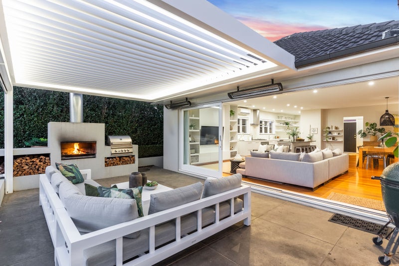 26 Bonnie Brae Road, Meadowbank, Auckland - Carousel 2