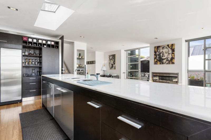 14 Bradford Street, Parnell, Auckland - Carousel 2