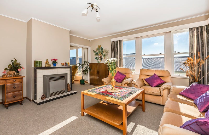 12 Sidlaw Street, Strathmore Park, Wellington - Carousel 1