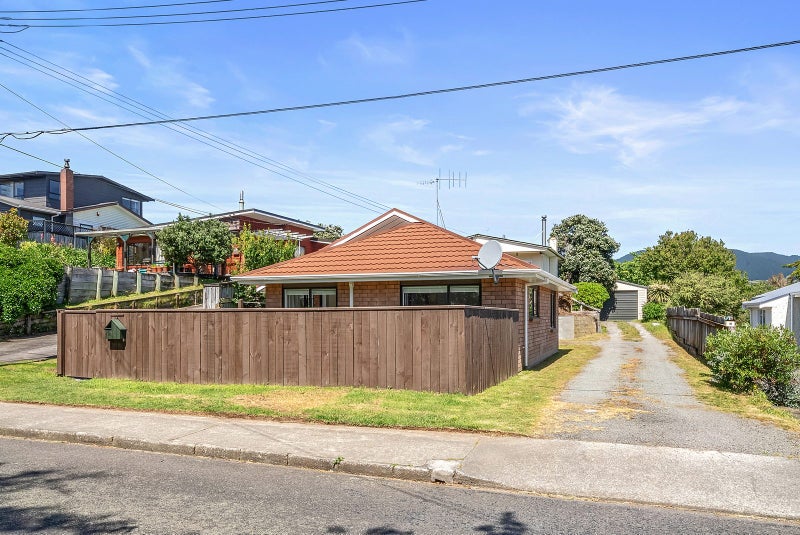 10A Waikare Road, Raumati Beach, Paraparaumu - Carousel 20