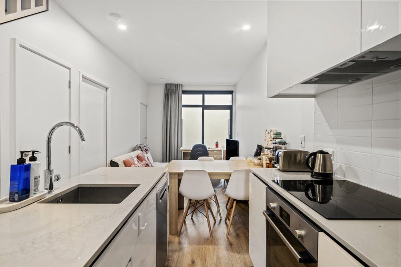 111/11 Jessie Street, Te Aro, Wellington - Carousel 2