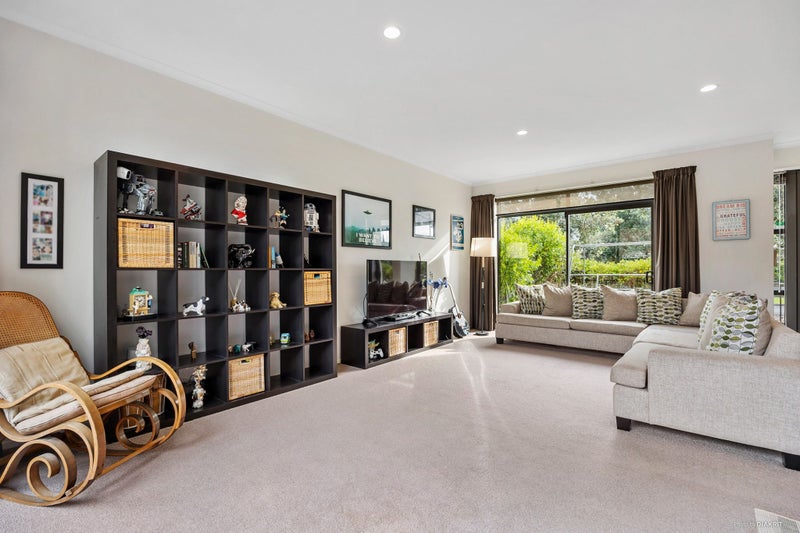 70 Bluegrey Avenue, Stonefields, Auckland - Carousel 2