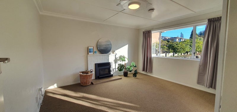 10 Flower Street, Fairfield, Dunedin - Carousel 2