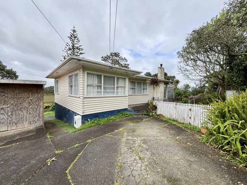48 Fairlands Avenue, Waterview, Auckland - Carousel 2