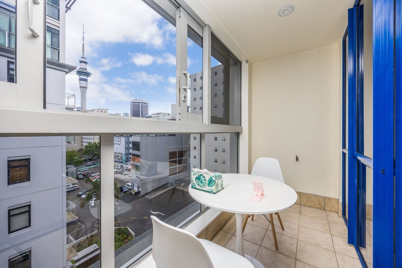 8B/11 Nicholas Street, Auckland Central, Auckland - Carousel 2