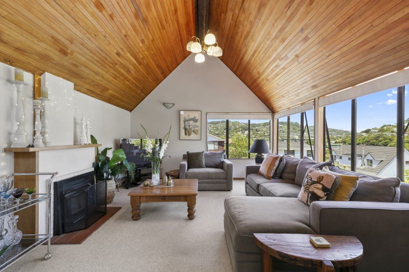 25 Thatcher Crescent, Crofton Downs, Wellington - Carousel 2