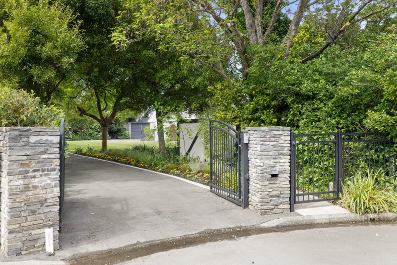 3 Ashdale Lane, Strowan, Christchurch - Carousel 21