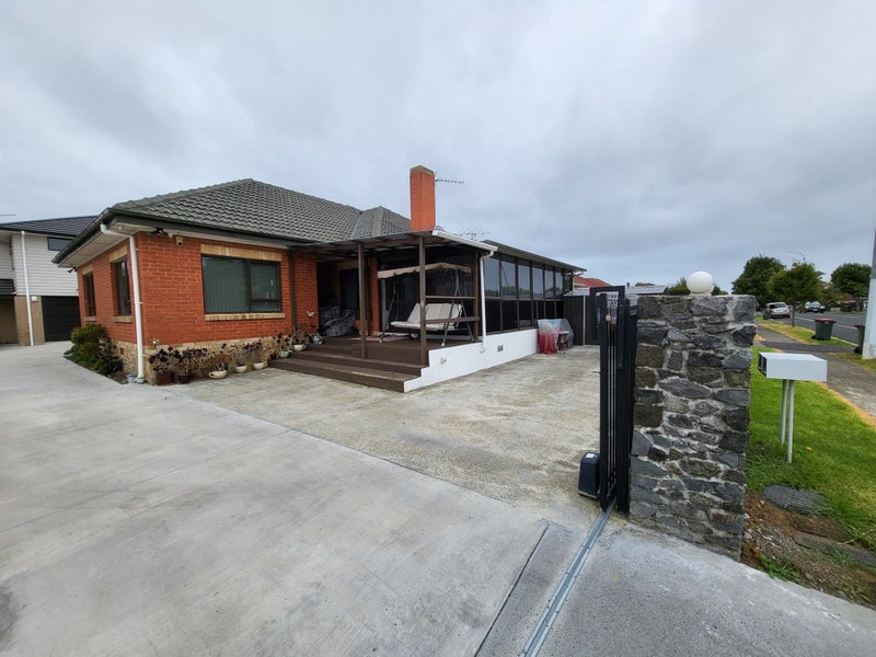 181 Rangitoto Road, Papatoetoe, Auckland - Carousel 9
