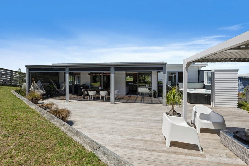 3 Beachcomber Road, Mangawhai Heads, Mangawhai - Carousel 1