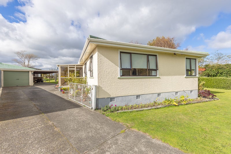 8 State Highway 3, Westmere, Whanganui - Carousel 2