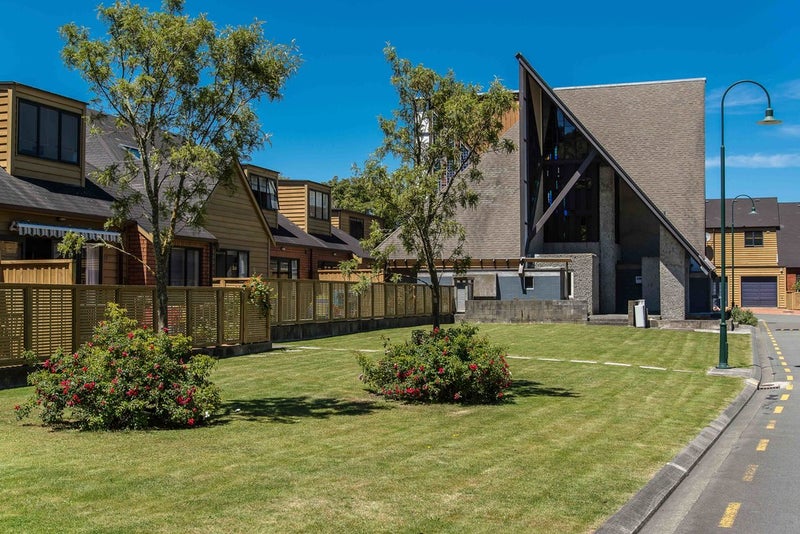 43 Futuna Close, Karori, Wellington - Carousel 18