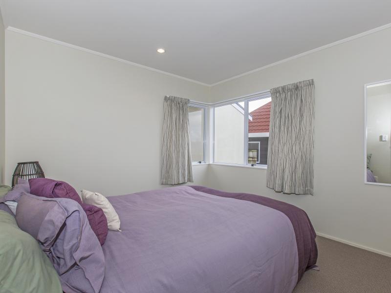 55 Redvers Drive, Belmont, Lower Hutt - Carousel 20