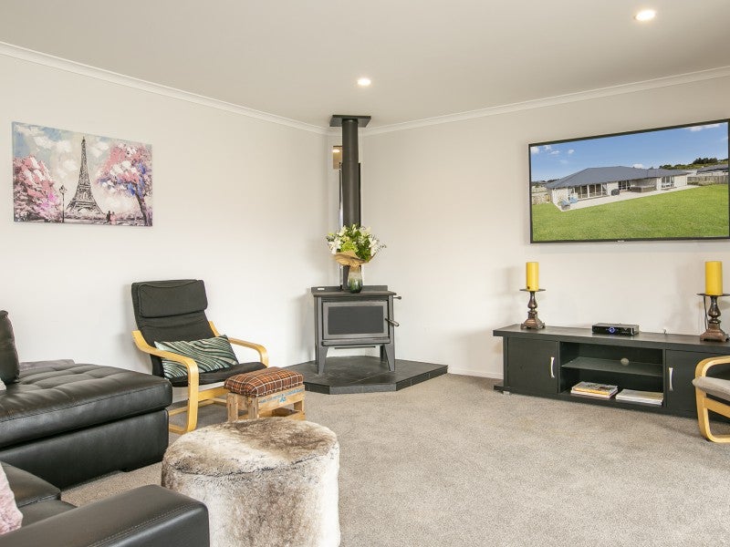 17 Stoneleigh Drive, Solway, Masterton - Carousel 2