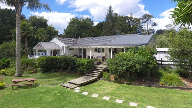 316 Upper Waiwera Road, Puhoi, Warkworth - Carousel 2