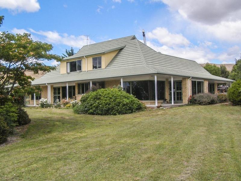 3516 State Highway 1, Riverlands - Carousel 1