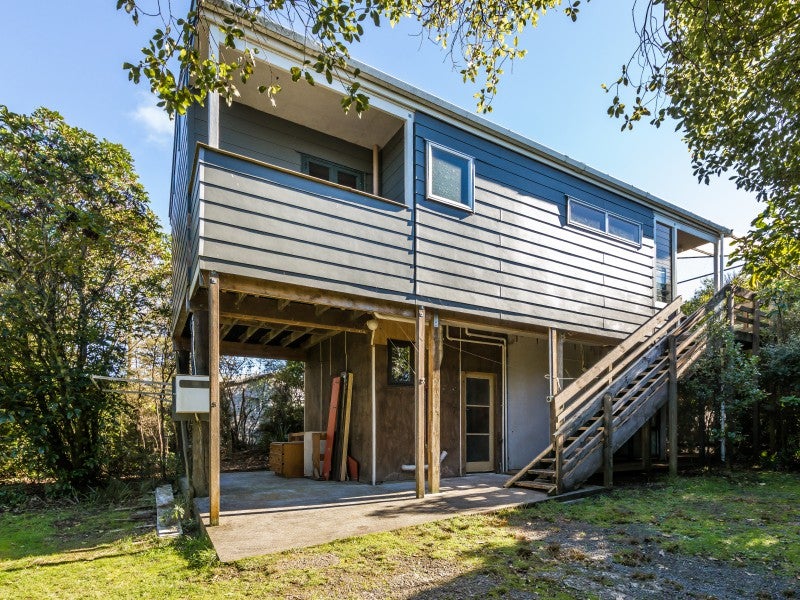 1/5 Pikikotuku Place, Turangi - Carousel 1