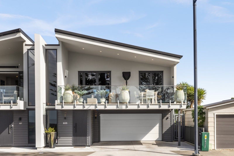 605 Marine Parade, Napier South, Napier - Carousel 1