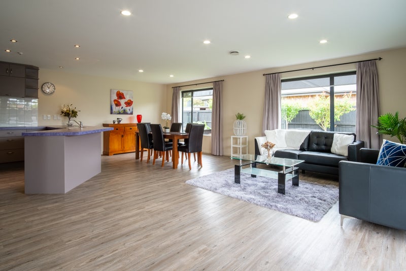 89 Northwood Boulevard, Northwood, Christchurch - Carousel 2