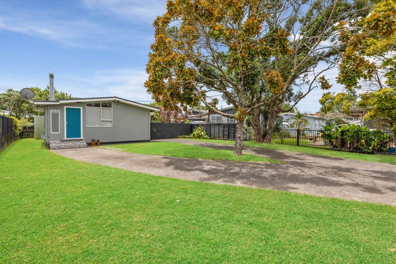 132 Brightside Road, Stanmore Bay, Whangaparaoa - Carousel 1