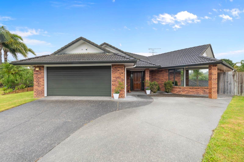 13 Byblos Place, The Gardens, Manukau City, Auckland - Carousel 1