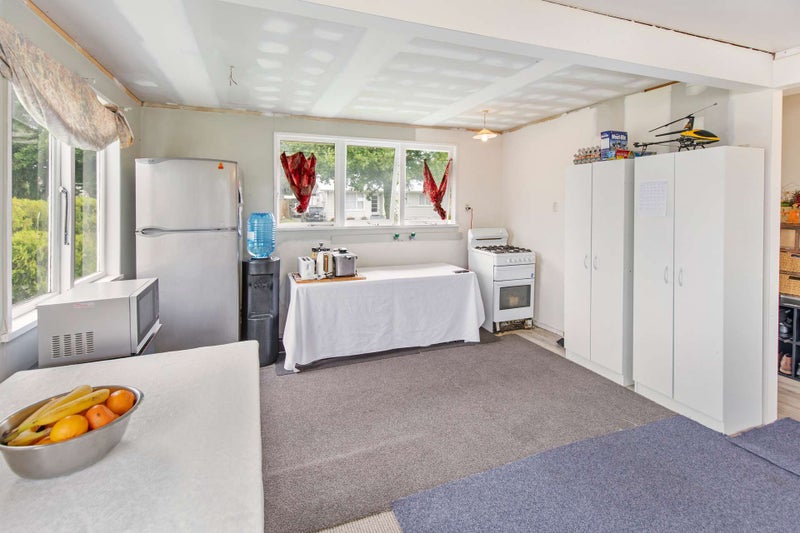 46 Stillwater Place, Westbrook, Palmerston North - Carousel 2