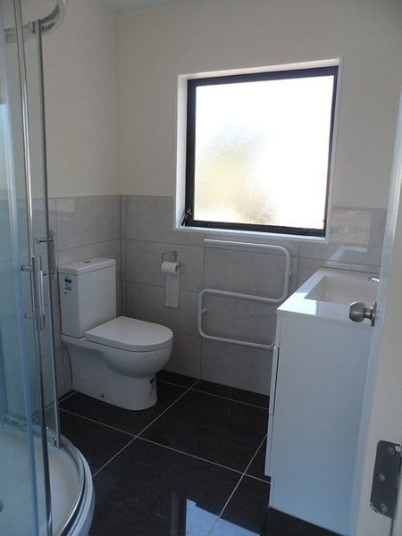 5 Amerce Place, Highland Park, Auckland - Carousel 9