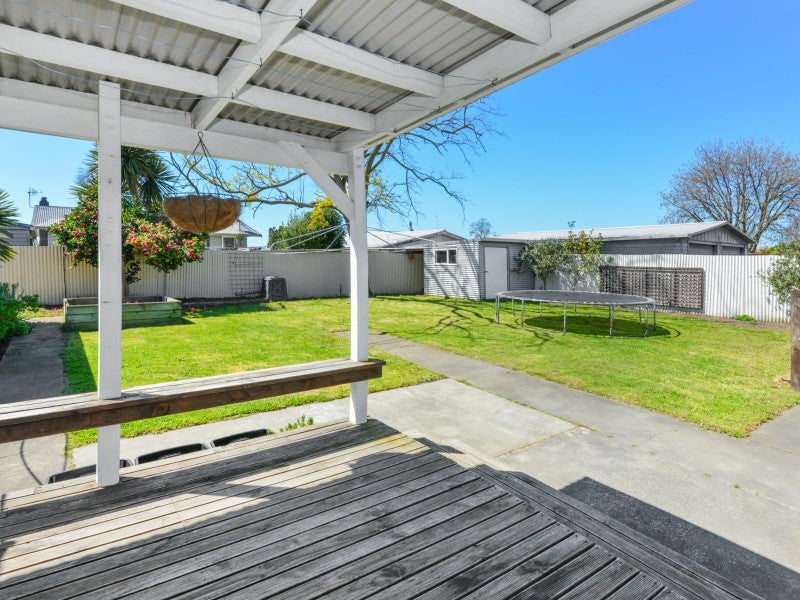 38 Folkestone Drive, Flaxmere, Hastings - Carousel 2