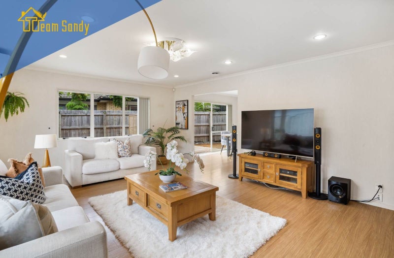 44 Stellamaris Way, Northpark, Auckland - Carousel 1