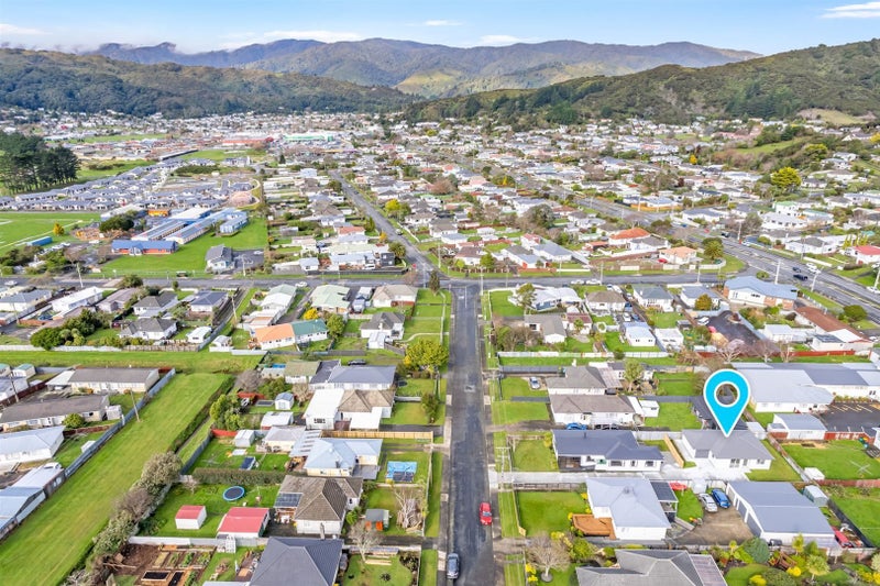 9A Totara Street, Wainuiomata, Lower Hutt - Carousel 26