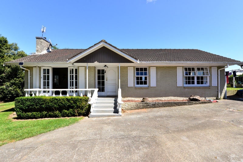 3 Joanna Place, Deanwell, Hamilton - Carousel 2