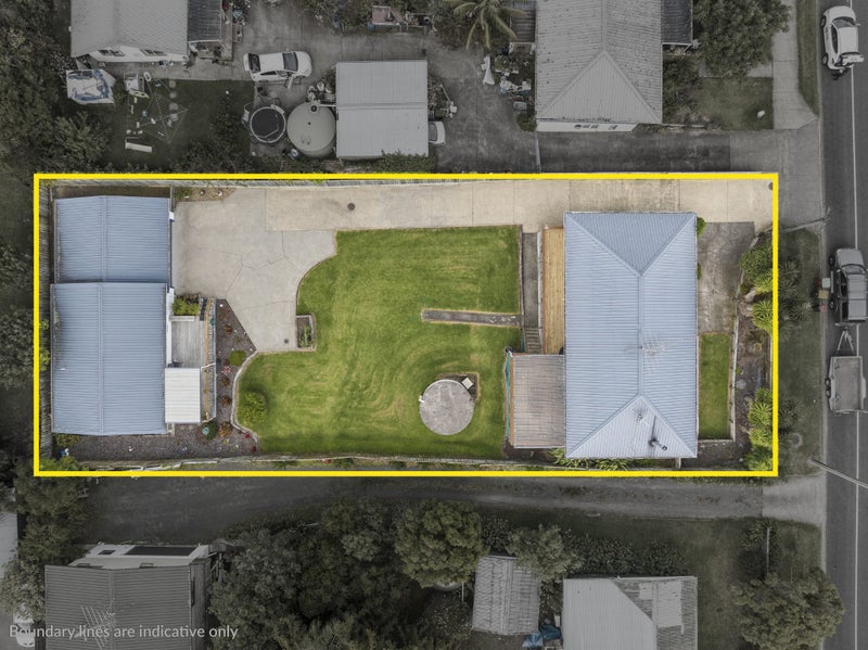 37 Shelly Bay Road, Beachlands, Auckland - Carousel 1