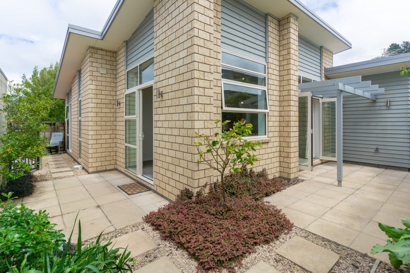 3/43 Main Road, Redcliffs, Christchurch - Carousel 1