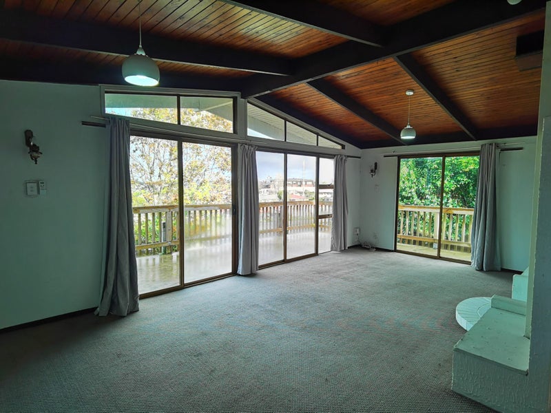 154 Ti Rakau Drive, Pakuranga, Auckland - Carousel 2