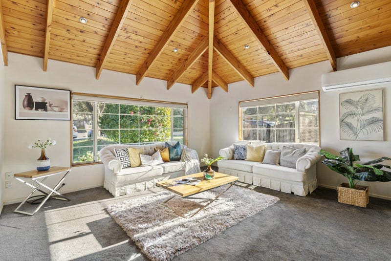 39 Millstream Drive, Henderson, Auckland - Carousel 1